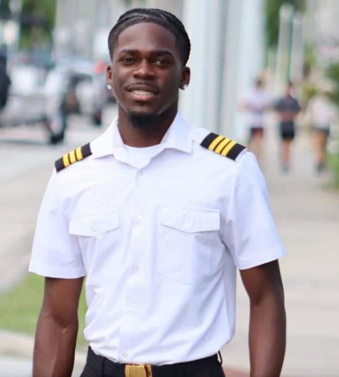 589323881_18515425438067197_3989740325847966703_n-e1765288430146-696x773